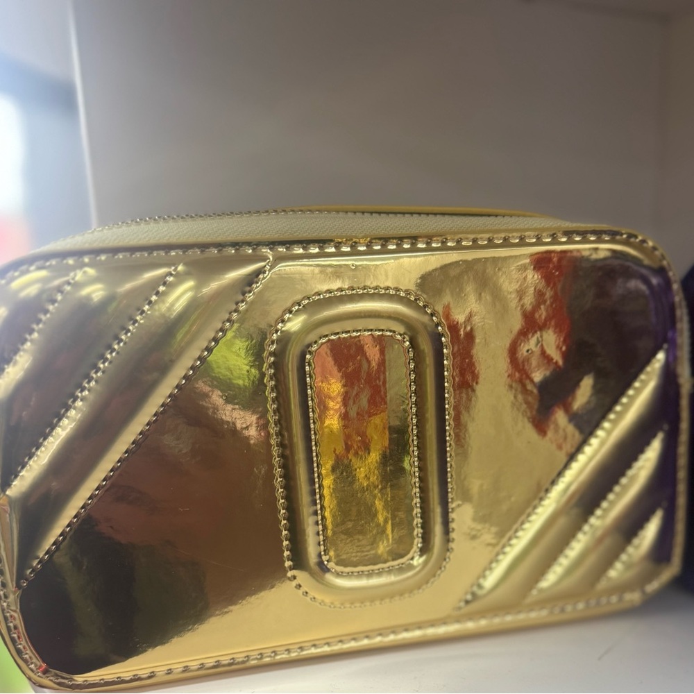 Shiny Gold Crossbody